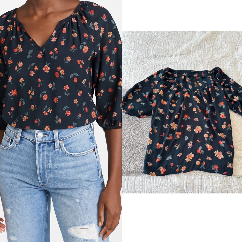 ANN TAYLOR foral blue blouse size XS